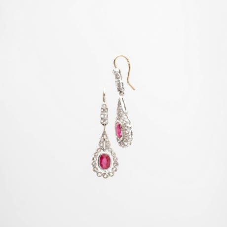 Boucles diamants et rubis