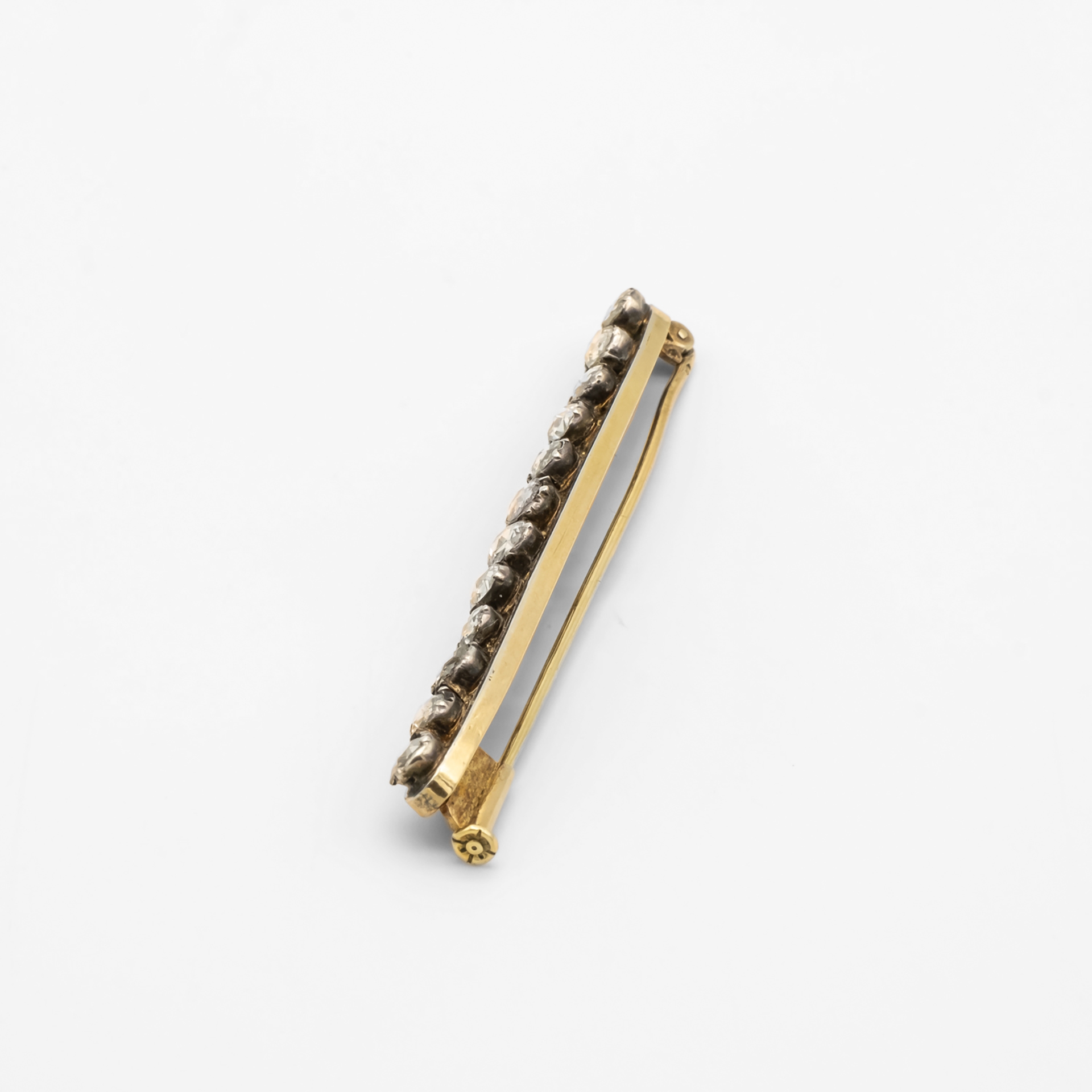 Line barrette brooch